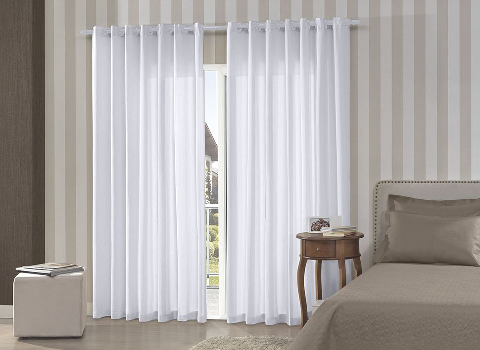 cortina-branca-na-janela-do-quarto Cortina branca no quarto