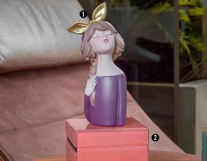 Escultura Very Peri Pantone 2022 Escultura Very Peri Pantone 2022